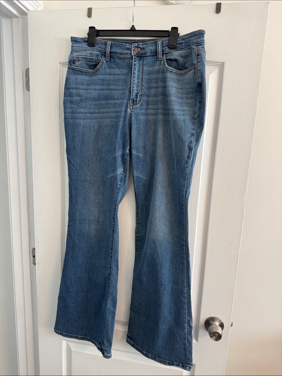 Judy Blue Denim - Judy Blue Medium Wash Flare Jeans